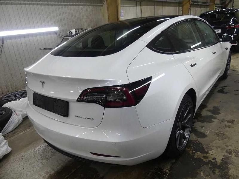 Gebraucht Tesla Model 3 366 kW (498 PS) 2021 Weiß Limousine
