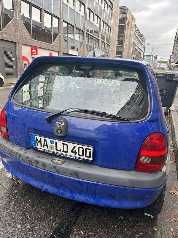 Gebraucht Opel Corsa 65 PS (47 kW) 1999 Blau Limousine