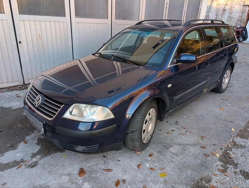 Gebraucht VW Passat 130 PS (95 kW) 2002 Blau Kombi