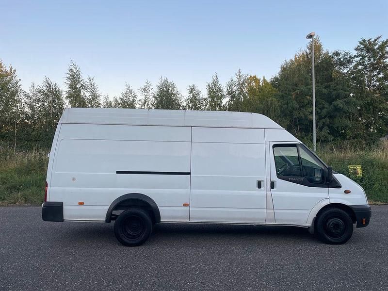 Weiß Gebraucht 2012 Ford Transit Trend Van / Kleinbus | 5.850 € (Guter Preis) - Bild 1/4