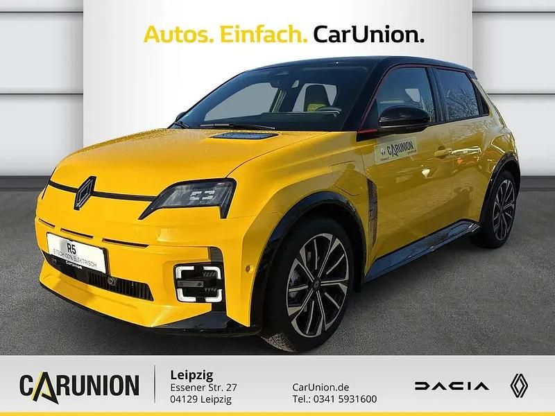 Gebraucht Renault R5 Iconic 77 kW (106 PS) 2024 Eqj + black pearlschwarz metallic Kleinwagen