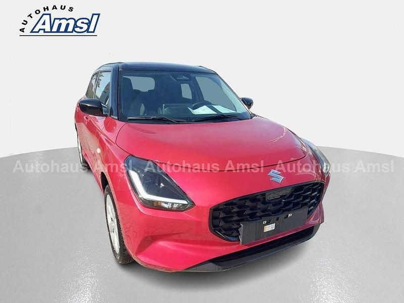 Neu Suzuki Swift Comfort 83 PS (61 kW) 2025 Rot Limousine