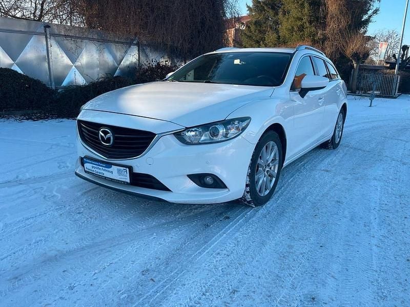 Weiß Gebraucht 2015 Mazda 6 Center-Line Kombi | 6.790 € (Guter Preis) - Bild 1/4