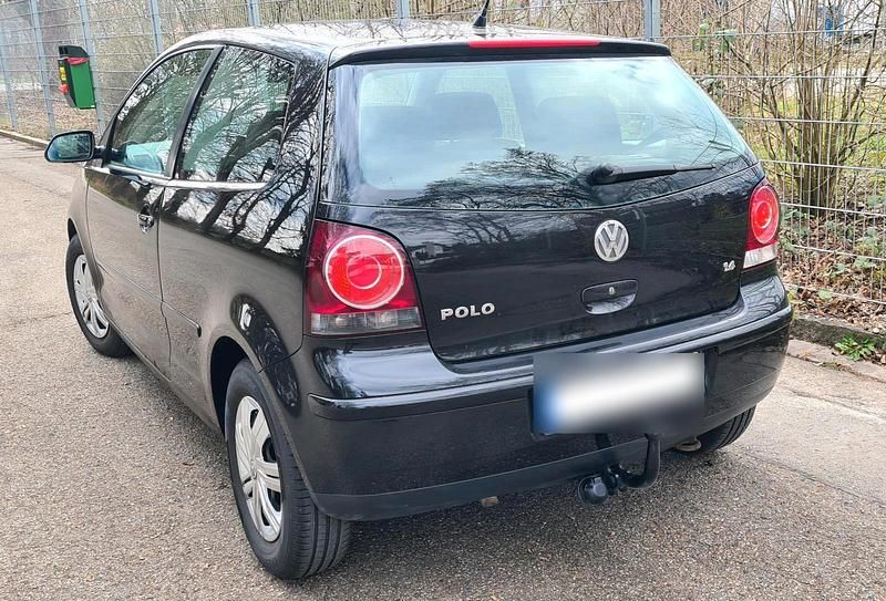 Gebraucht VW Polo 75 PS (55 kW) 2005 Schwarz Kleinwagen
