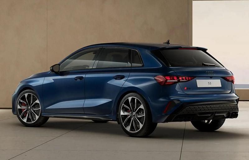 Neu Audi S3 Ambiente 333 PS (244 kW) 2025 Ascariblau metallic Limousine
