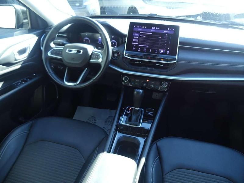 Gebraucht Jeep Compass Limited 131 PS (96 kW) 2023 Grau SUV