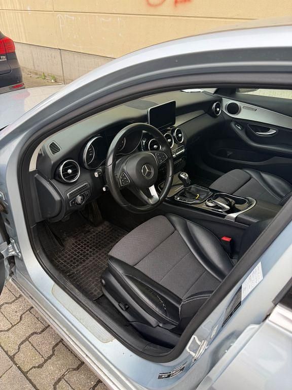 Gebraucht Mercedes C220 170 PS (125 kW) 2014 Grau Limousine
