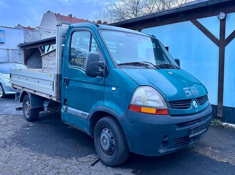 Grün Gebraucht 2007 Renault Master Abholung | 1.900 € (Guter Preis) - Bild 1/4