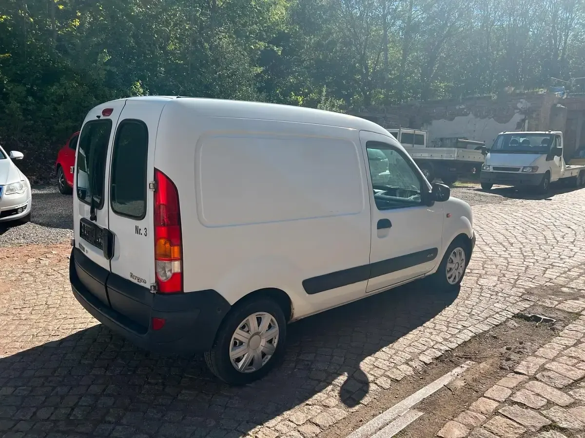 Gebraucht Renault Kangoo 66 PS (48 kW) 2004 Weiß Van / Kleinbus