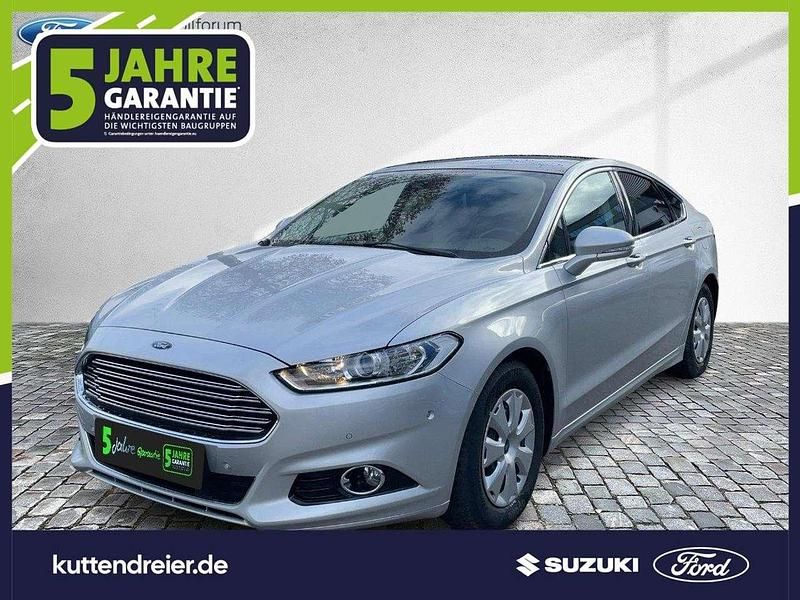 Gebraucht Ford Mondeo Titanium 160 PS (117 kW) 2017 Polarsilber metallic Limousine