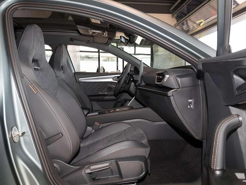Gebraucht Cupra Leon VZ 272 PS (200 kW) 2025 Grau Kombi