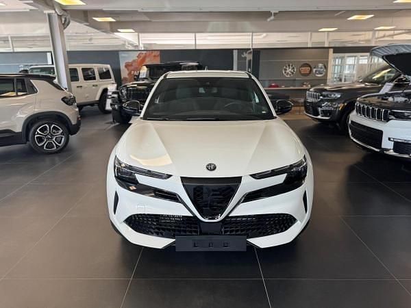Blau (blue navigli dach schwarz) Neu 2025 Alfa Romeo GT Junior Edizione Speciale Kleinwagen | 28.800 € (Superpreis) - Bild 1/4