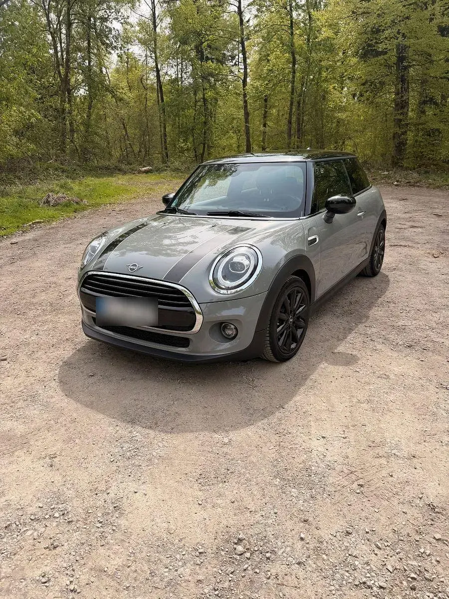 Usado Mini Cooper 136 HP (100 kW) 2019 Cinzento Citadino