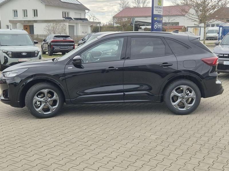 Neu Ford Kuga ST-Line 186 PS (136 kW) 2026 Schwarz SUV