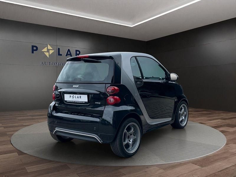 Gebraucht Smart ForTwo Coupé 71 PS (52 kW) 2013 Schwarz Kleinwagen