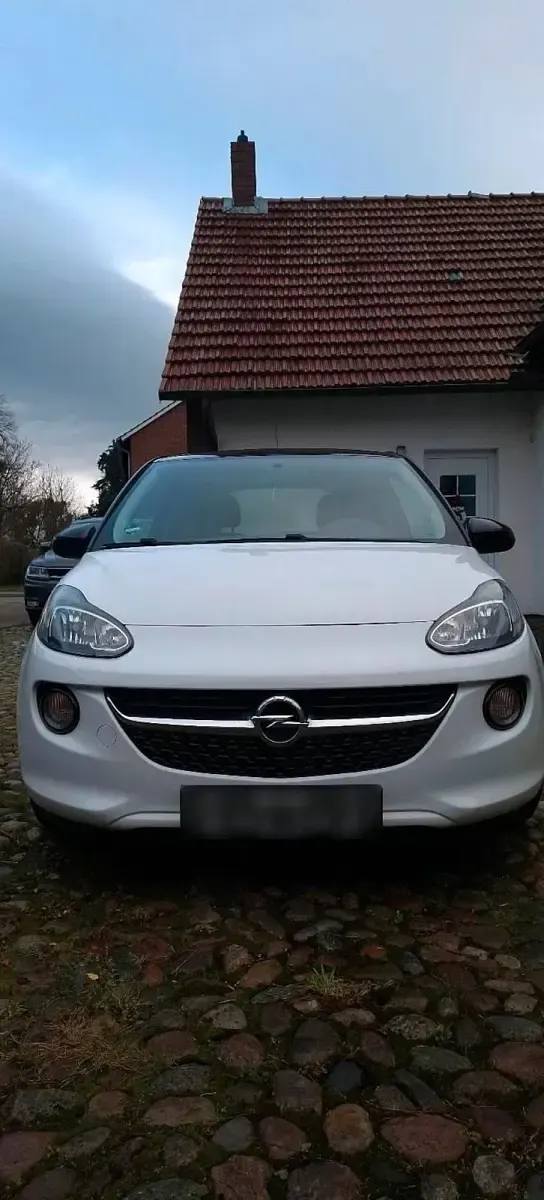 Gebraucht Opel Adam 87 PS (63 kW) 2014 Weiß Kleinwagen