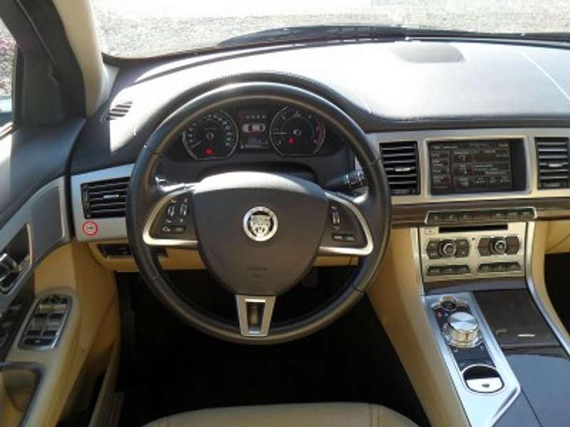 Gebraucht Jaguar XF 241 PS (177 kW) 2015 Schwarz Limousine