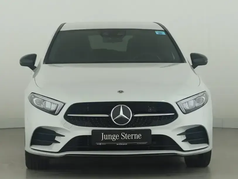 Gebraucht Mercedes A250 AMG 218 PS (160 kW) 2021 Weiß Limousine