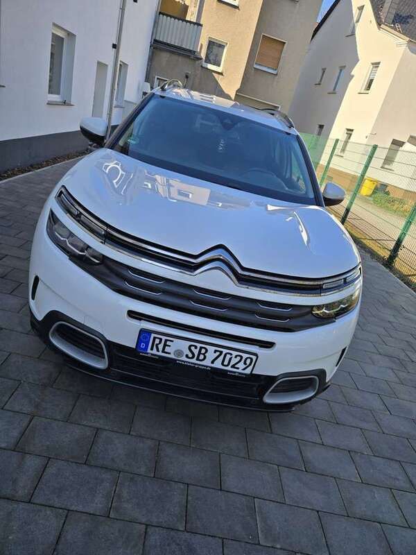 Weiß Gebraucht 2021 Citroën C5 Aircross SUV | 17.990 € (Superpreis) - Bild 1/4