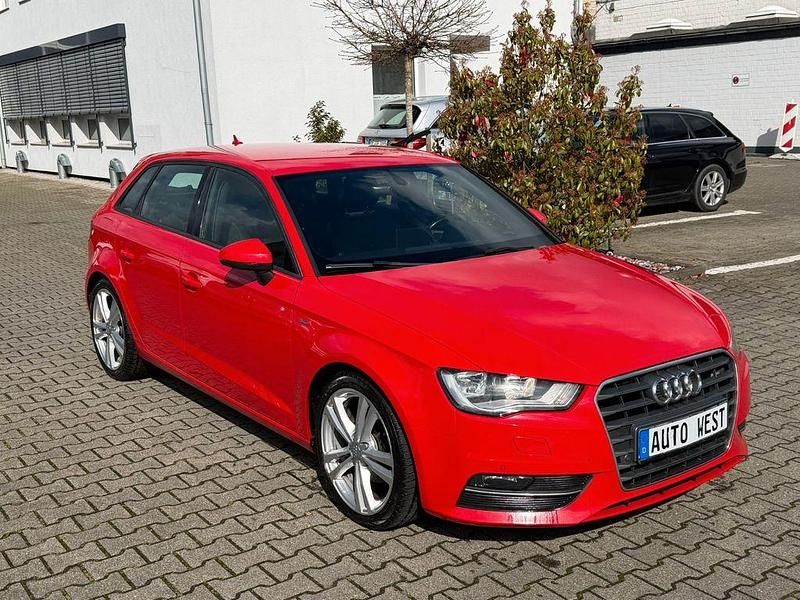 Gebraucht Audi A3 S-Line 150 PS (110 kW) 2015 Rot Limousine