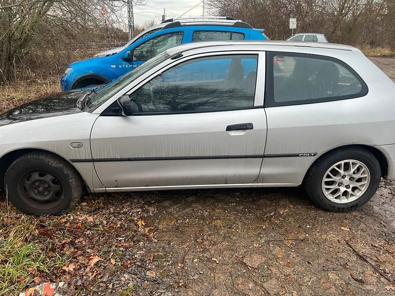 Gebraucht Mitsubishi Colt 83 PS (61 kW) 2005 Silber Kleinwagen
