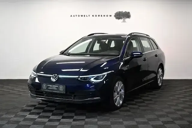 Gebraucht VW Golf VII Style 184 PS (135 kW) 2021 Blau Kleinwagen