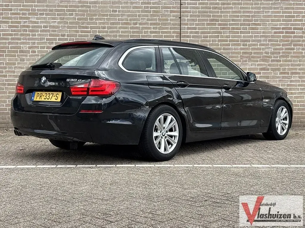 Gebraucht BMW 530 Executive 258 PS (189 kW) 2011 Schwarz Kombi