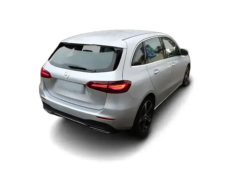 Gebraucht Mercedes B250 224 PS (164 kW) 2023 Silber Kleinwagen