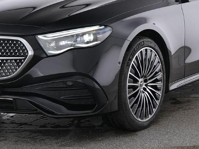 Gebraucht Mercedes E300 AMG line 313 PS (230 kW) 2024