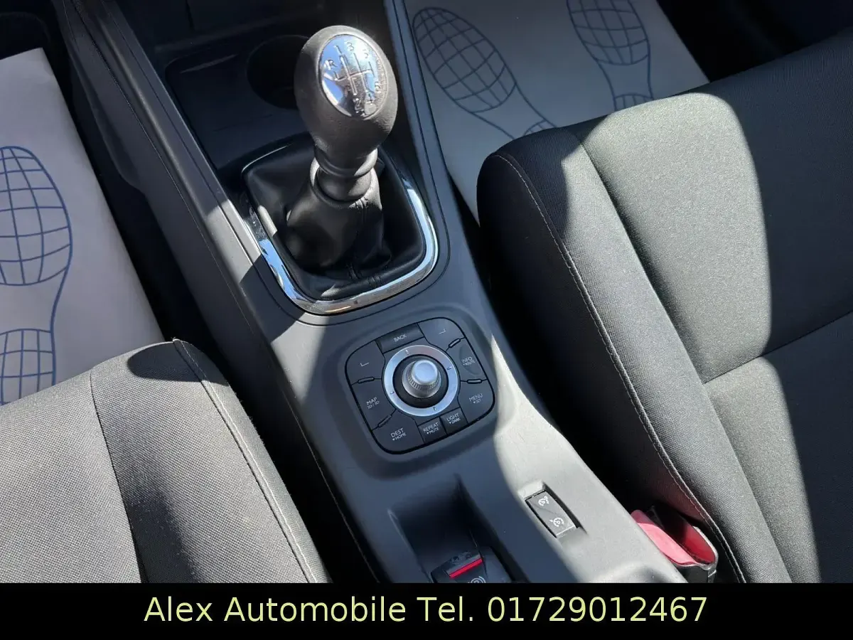 Gebraucht Renault Mégane GrandTour Initiale Paris 132 PS (97 kW) 2013 Grau Kombi