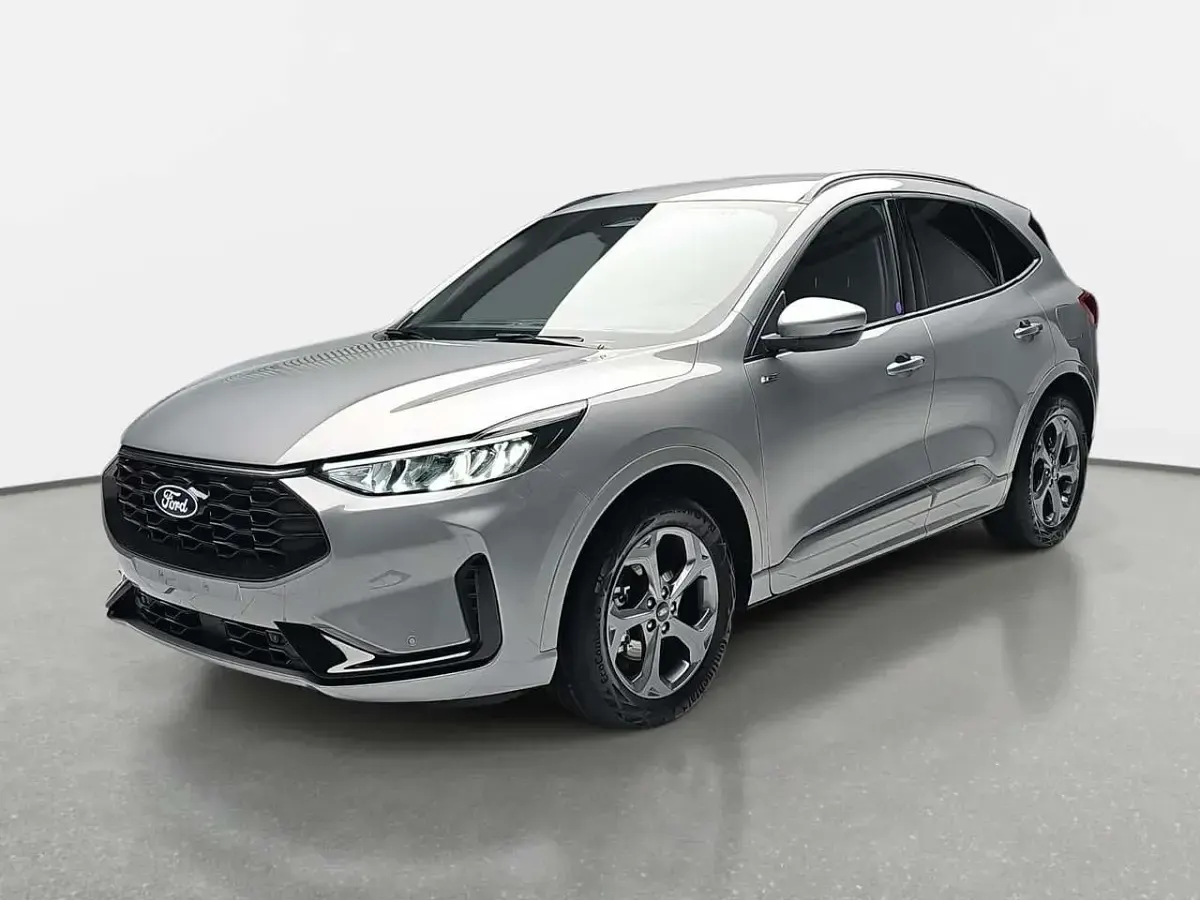 Gebraucht Ford Kuga ST-Line 186 PS (136 kW) 2025 Solar silver metallic SUV