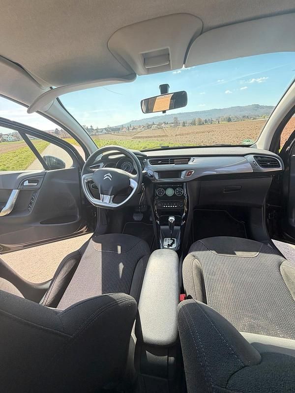 Gebraucht Citroën C3 108 PS (79 kW) 2013 Schwarz Kleinwagen