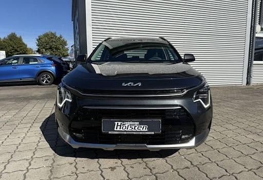 Neu Kia Niro Spirit 171 PS (125 kW) 2025 Grau SUV