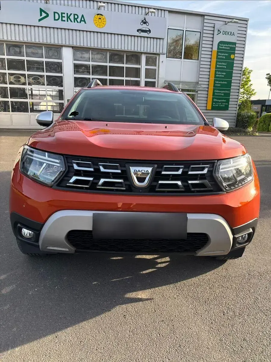 Gebraucht Dacia Duster Prestige 116 PS (85 kW) 2022 Orange SUV