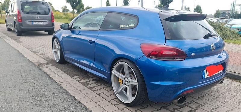 Gebraucht VW Scirocco R 265 PS (194 kW) 2010 Blau Coupé