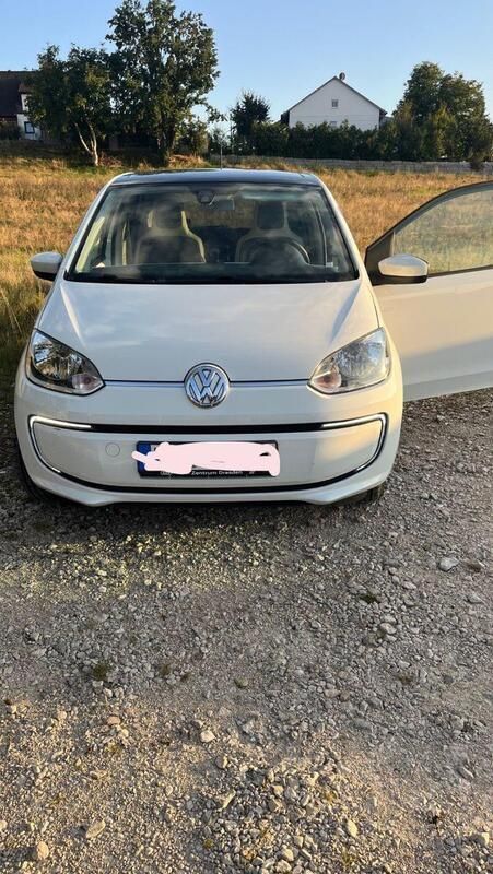 Weiß Gebraucht 2014 VW e-up! Kleinwagen | 8.800 € (Fairer Preis) - Bild 1/4