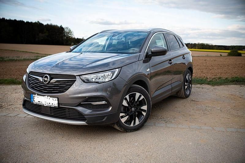 Grau Gebraucht 2021 Opel Grandland X SUV | 22.500 € (Fairer Preis) - Bild 1/4