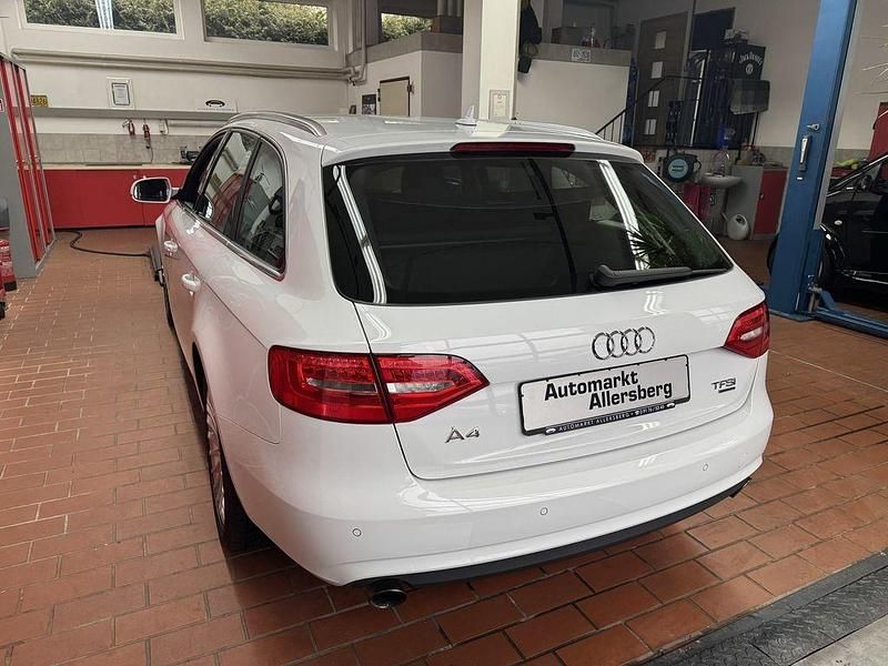 Gebraucht Audi A4 179 PS (131 kW) 2014 Weiß Kombi