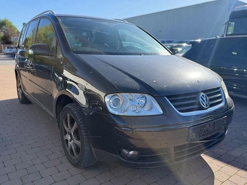 Schwarz Gebraucht 2004 VW Touran Highline Van / Kleinbus | 999 € (Superpreis) - Bild 1/4