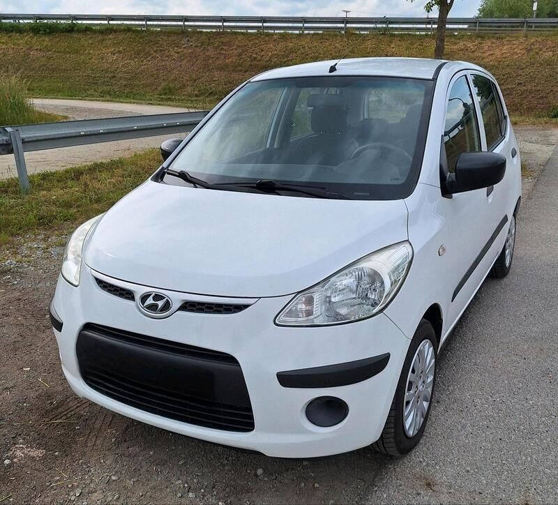 Weiß Gebraucht 2009 Hyundai i10 Edition+ Kleinwagen | 2.690 € (Fairer Preis) - Bild 1/4