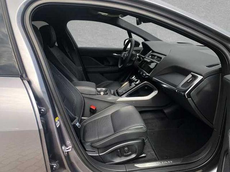 Gebraucht Jaguar I-Pace R-Dynamic 297 kW (405 PS) 2024 Eiger grey SUV