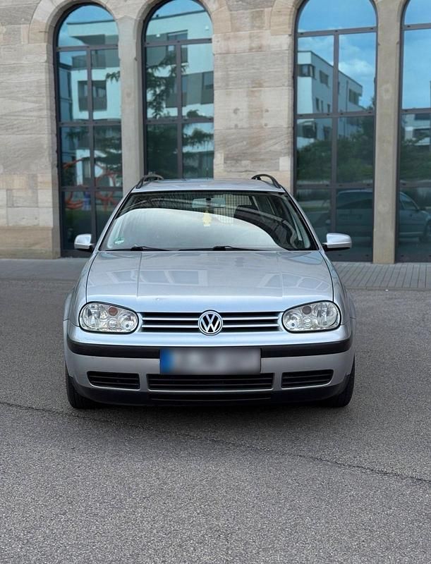 Gebraucht VW Golf IV 101 PS (74 kW) 2002 Silber Limousine