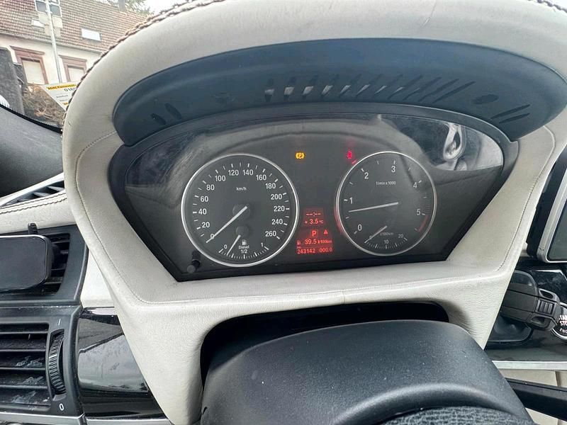 Gebraucht BMW X5 Shadowline 286 PS (210 kW) 2010 Weiß SUV