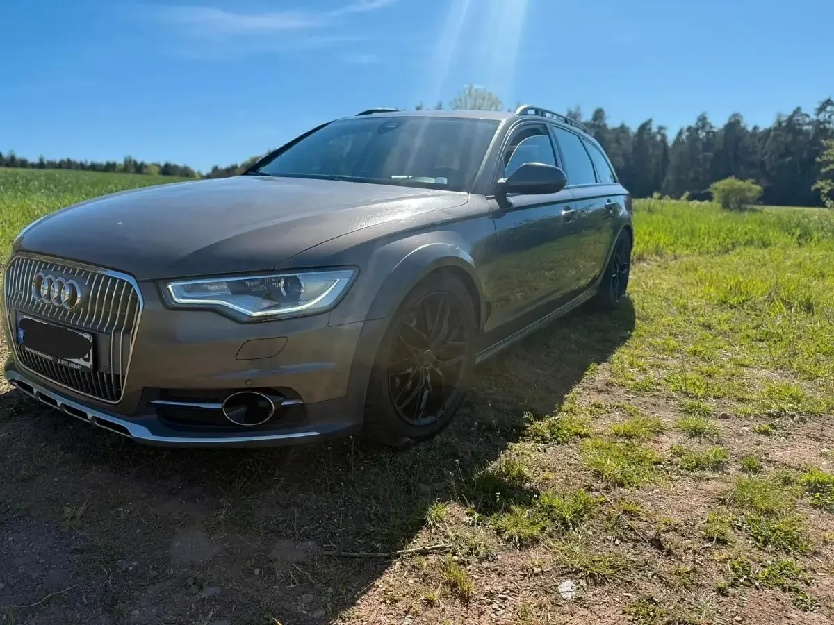 Gebraucht Audi A6 Allroad Comfort 245 PS (180 kW) 2012 Braun Kombi