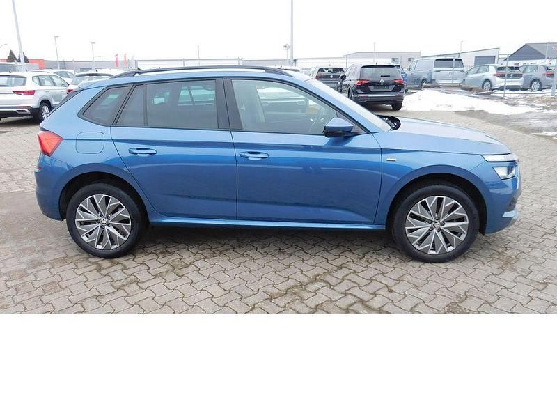Gebraucht Skoda Kamiq 110 PS (80 kW) 2021 Titanblau g5wblau SUV