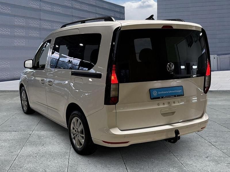 Gebraucht VW Caddy Life 122 PS (89 kW) 2021 Weiß Van / Kleinbus