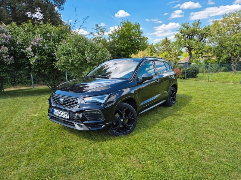 Schwarz Gebraucht 2022 Seat Ateca 4Drive SUV | 29.500 € (Fairer Preis) - Bild 1/4