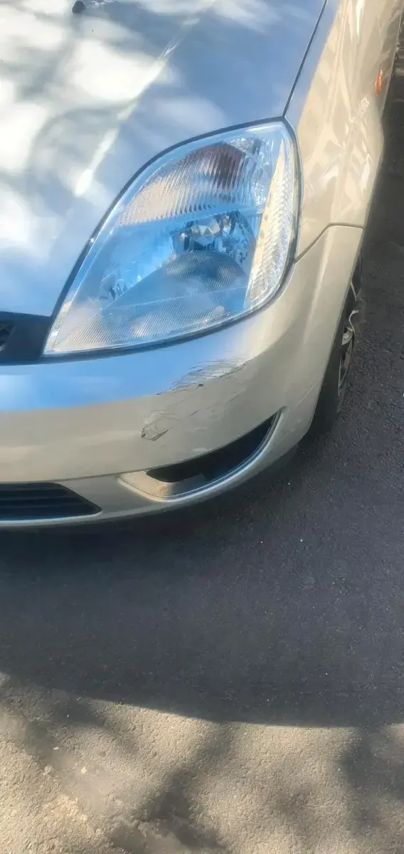 Gebraucht Ford Fiesta 60 PS (44 kW) 2005 Silber Kleinwagen