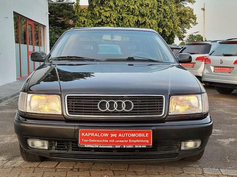 Schwarz Gebraucht 1990 Audi 100 Limousine | 9.000 € - Bild 1/4