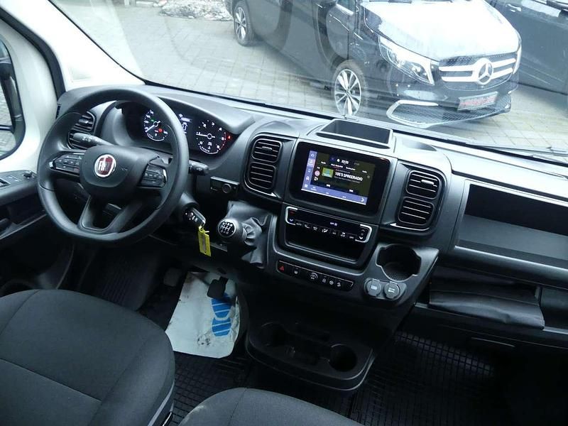 Gebraucht Fiat Ducato 200 PS (147 kW) 2024 Schwarz Van